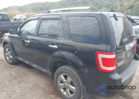 2010 Ford Escape Limited z USA, uszkodzony, nr VIN 1FMCU9EG4AKD25747